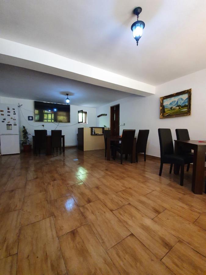 Pensiune Agroturistica Casa Alex Baba Esterno foto